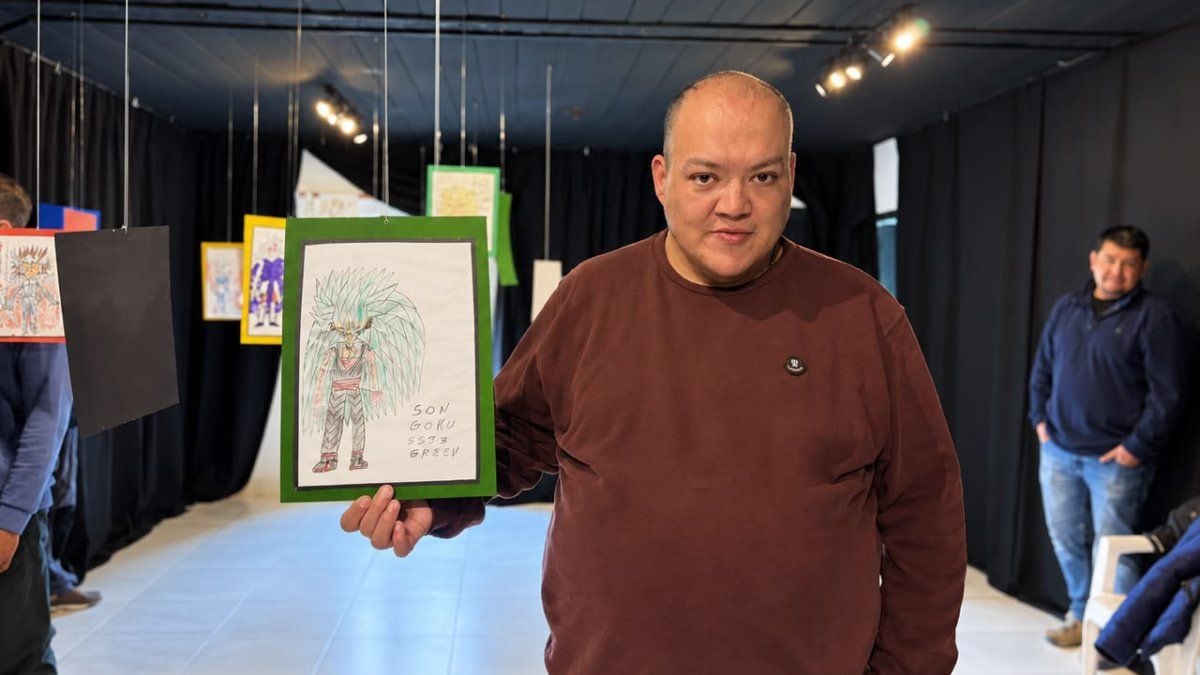 Los dibujos de Daniel que esperaron treinta años para verse colgados en una pared