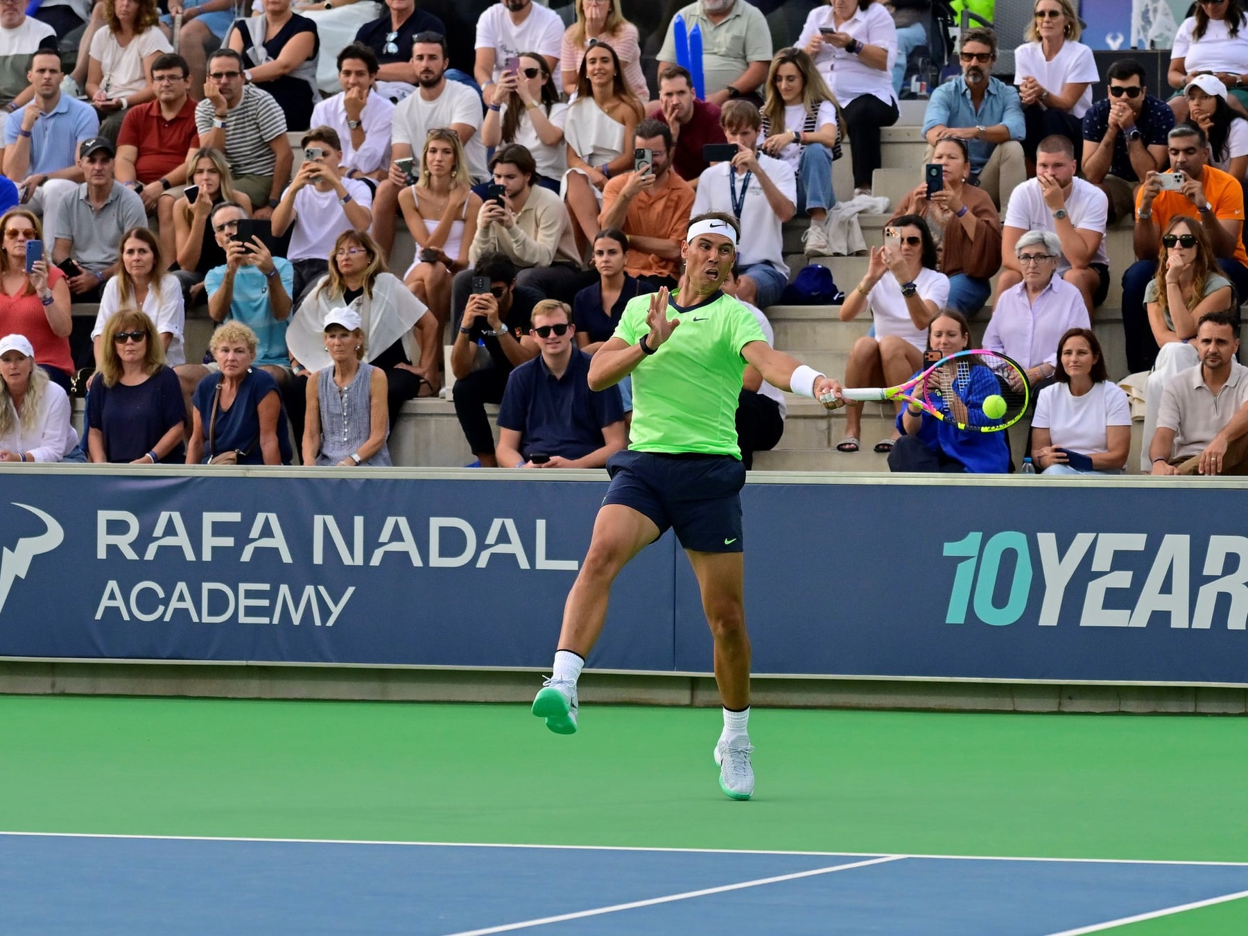 Nadal volvió a empuñar la raqueta, ganó el desempate de la fiesta y dejó una frase para el bronce