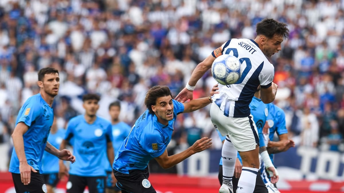 El Pirata se adueñó del Kempes con un gol de banco y mucho corazón
