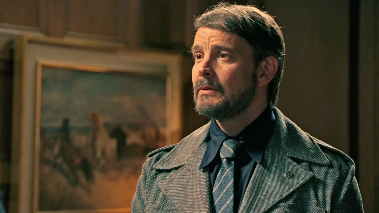 David Janer vuelve al formato diario y se instala en la vida de la familia De la Reina como un arquitecto que incomoda