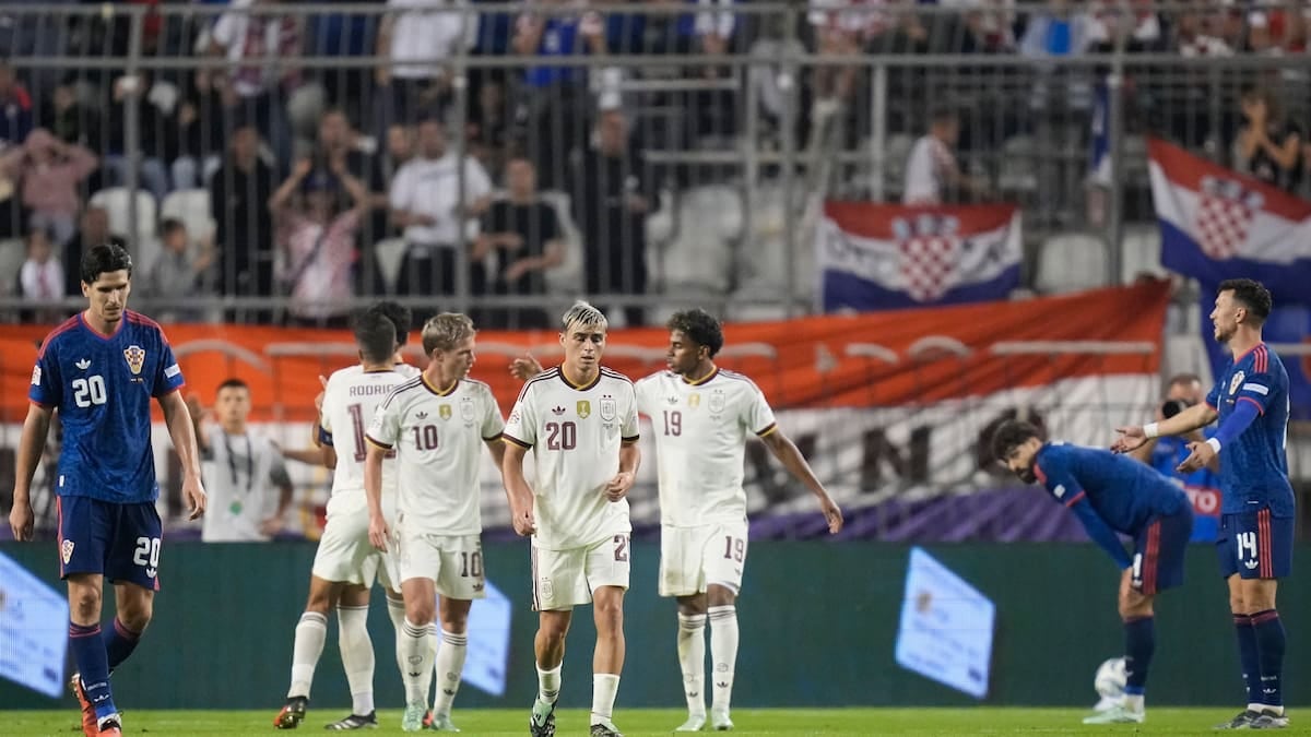 Merino apareció dos veces y España le ganó un partido incómodo a Croacia
