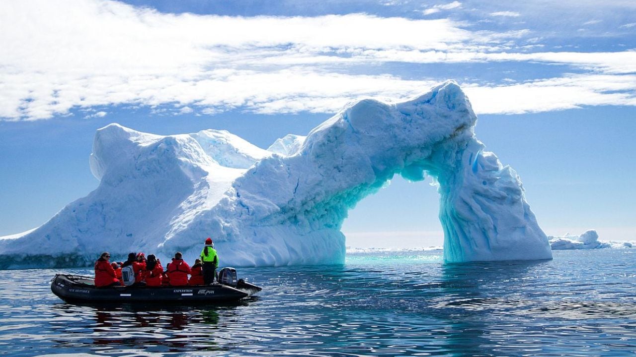 Una vuelta completa a la Antártida en casi dos meses: la expedición extrema que se lanzará en 2028 y quién puede pagarla