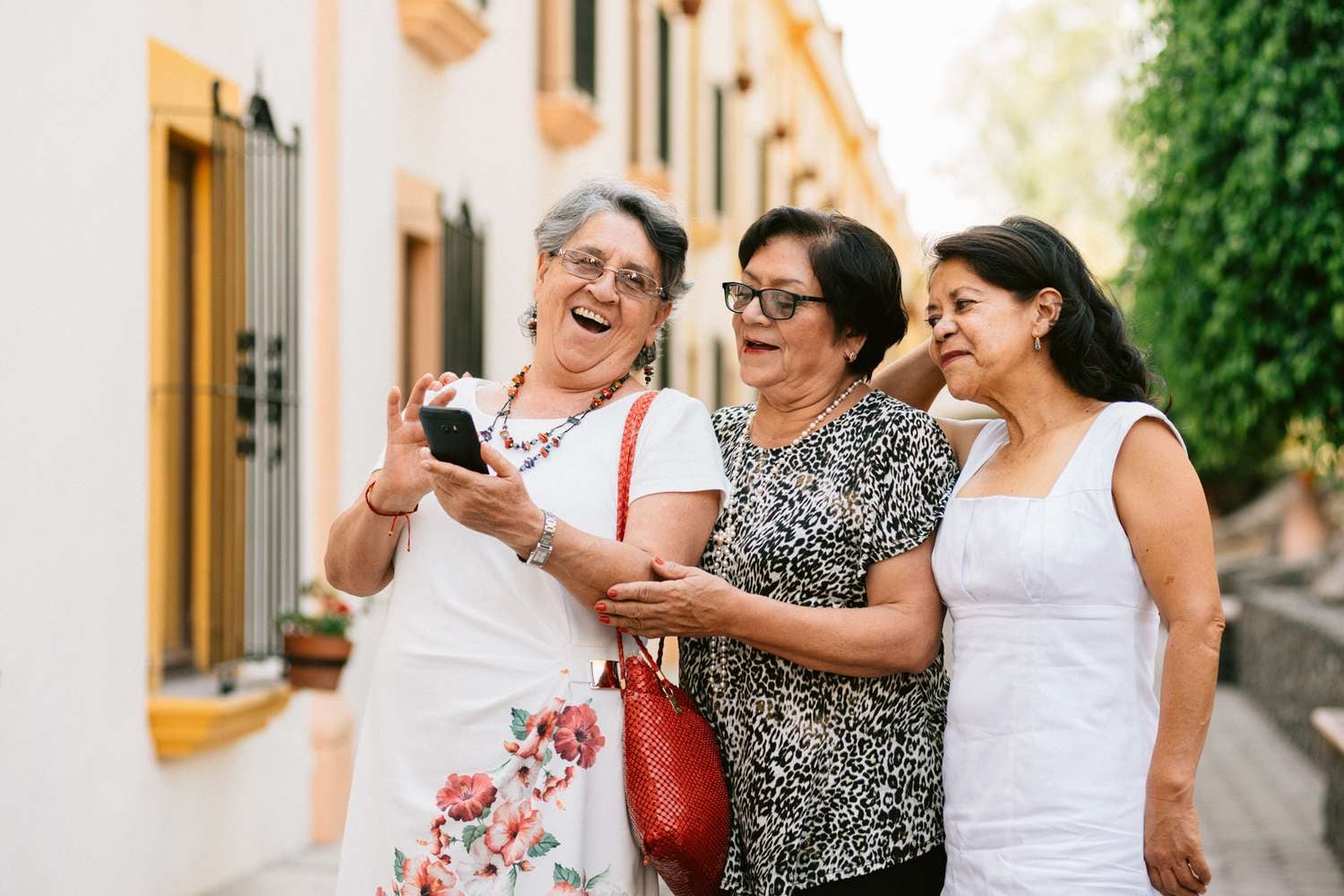 A los 85, con la valija siempre lista: la amistad que las llevó a recorrer medio mundo juntas