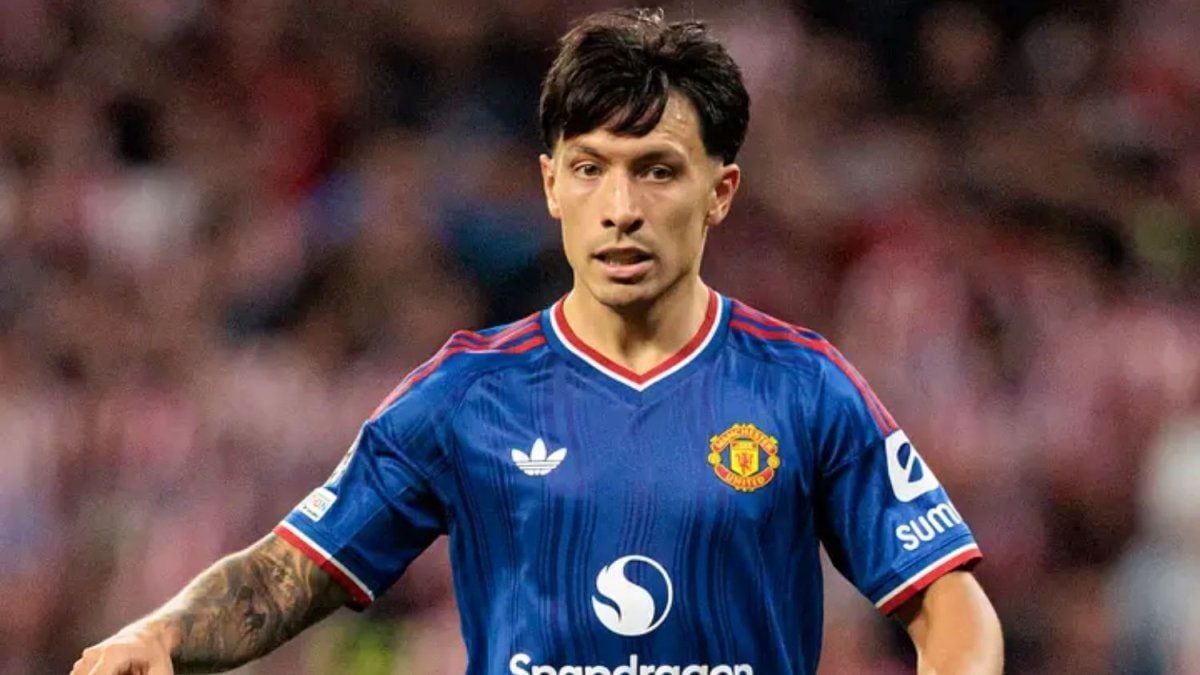 La tribuna se enciende: Martínez pidió refuerzos, Rooney le contestó con doble cachetada y el United quedó en el ojo de la tormenta