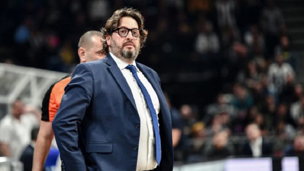 Baskonia le cortó el contrato a Galbiati y va por el viejo conocido para apagar el incendio europeo