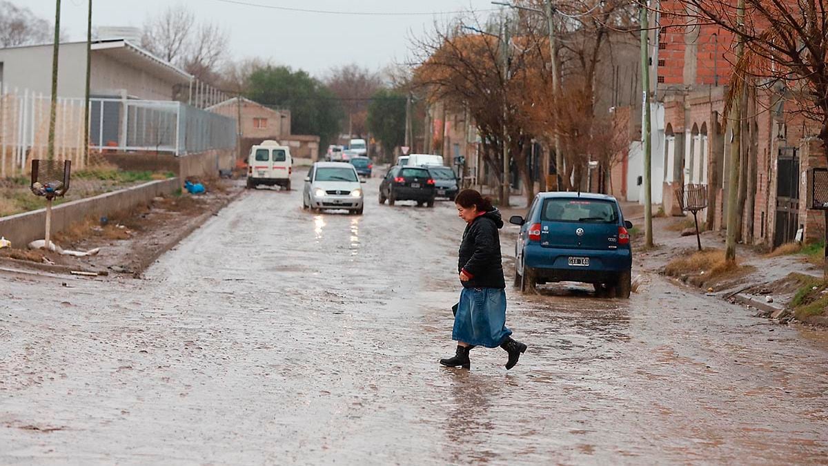 Neuquén se prepara para un verano de tormentas que avisan con minutos de anticipación