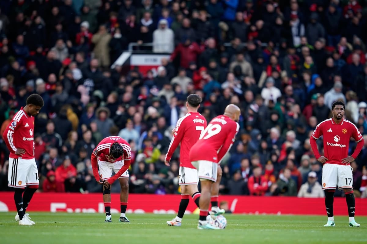 Old Trafford, la hora y la patience: Bournemouth le dio another golpe al United